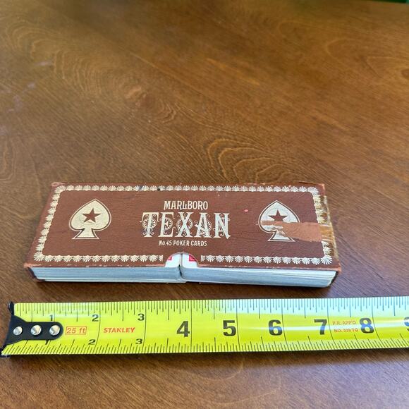 Vintage Marlboro Texan No 45 Poker Playing Cards and Holder - Picture 4 of 6